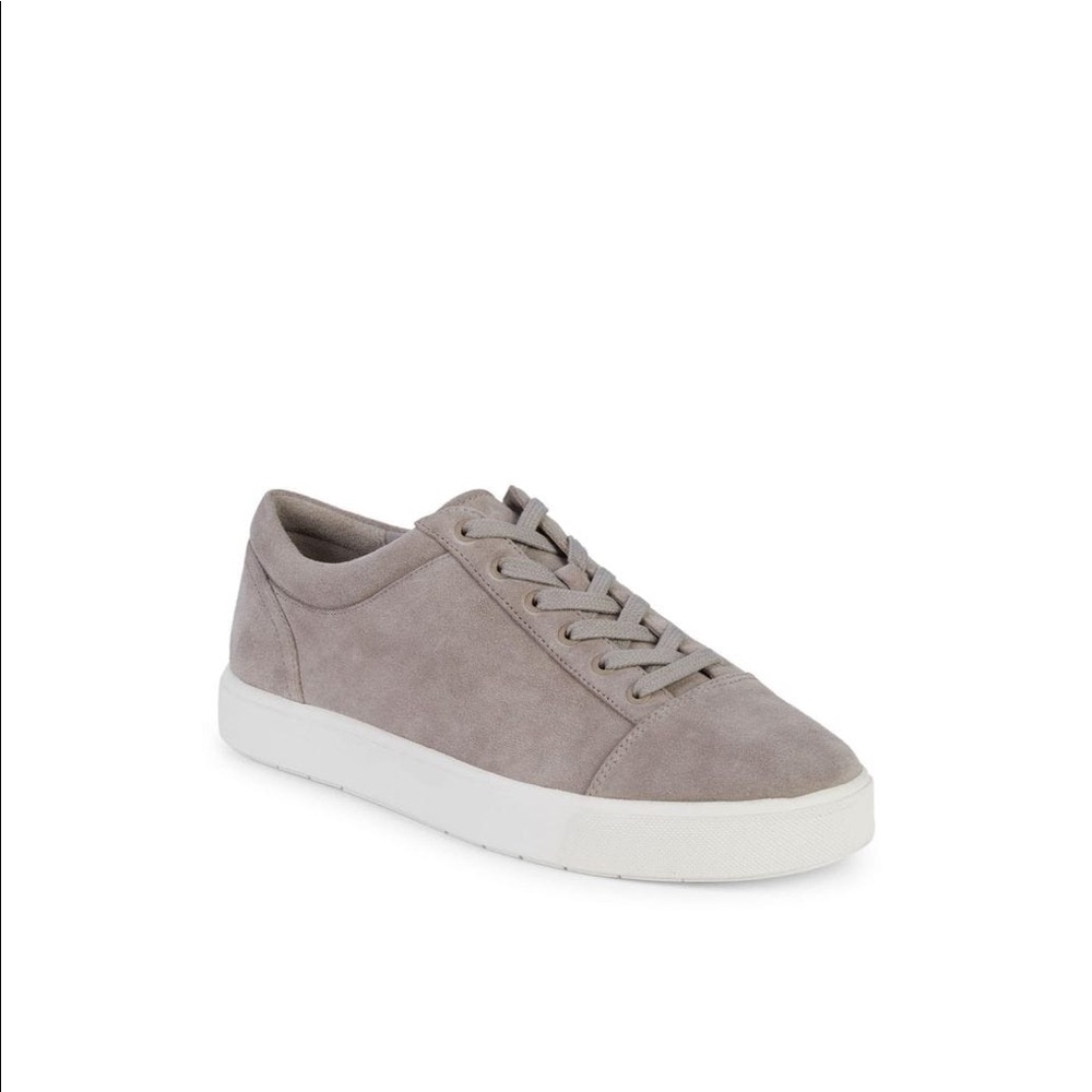 NWOT Vince Belford Suede Sneaker